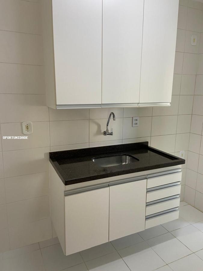 Apartamento para alugar com 2 quartos, 74m² - Foto 16