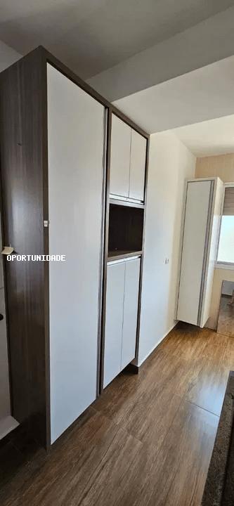 Apartamento para alugar com 2 quartos, 64m² - Foto 7