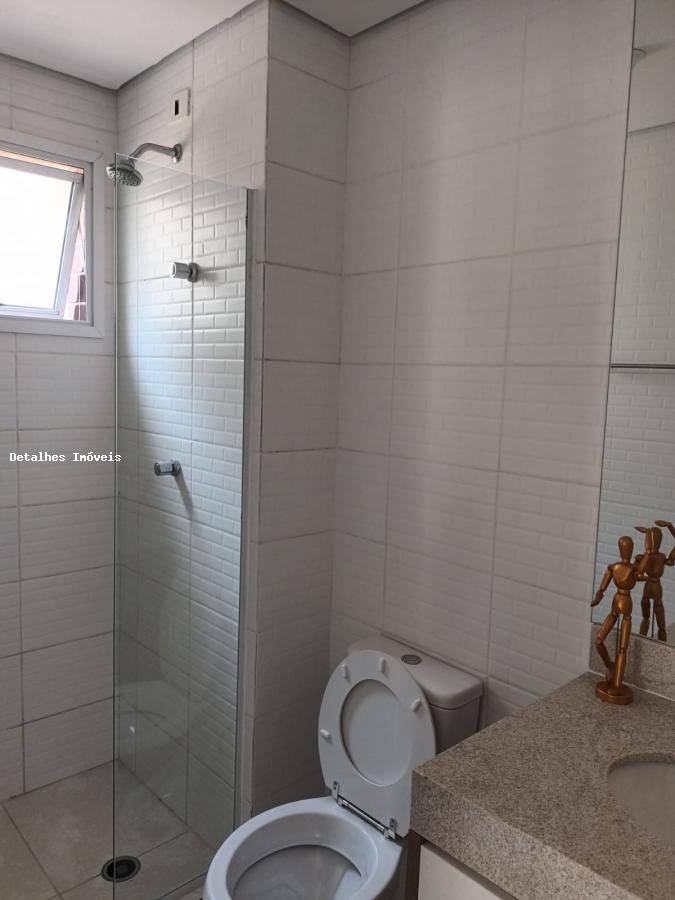 Apartamento para alugar com 1 quarto, 37m² - Foto 16