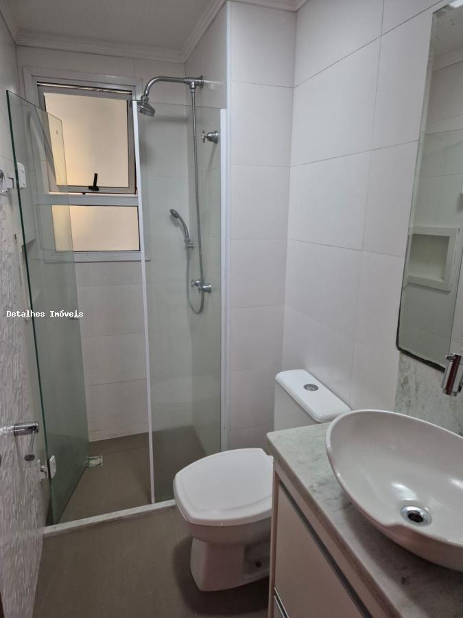 Apartamento à venda com 3 quartos, 90m² - Foto 13