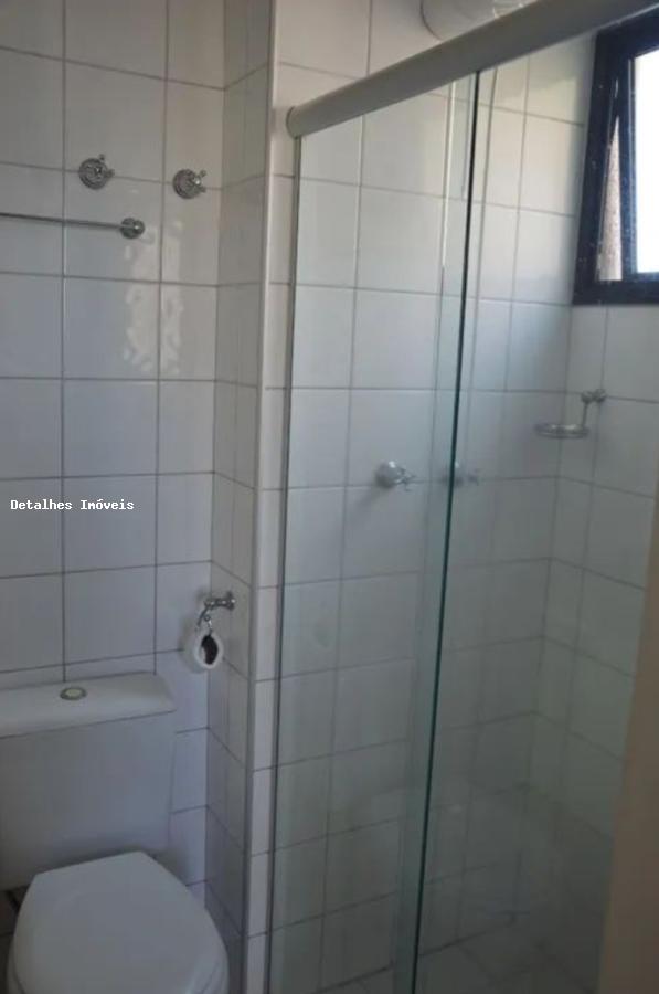 Apartamento para alugar com 3 quartos, 105m² - Foto 12