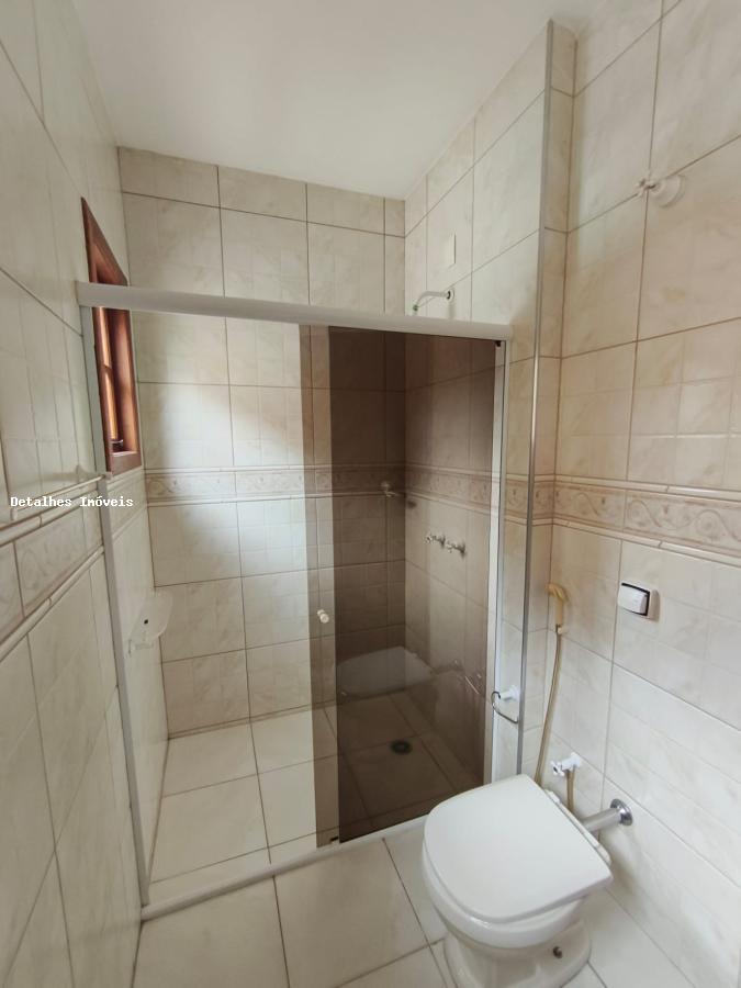 Casa de Condomínio à venda com 4 quartos, 360m² - Foto 6