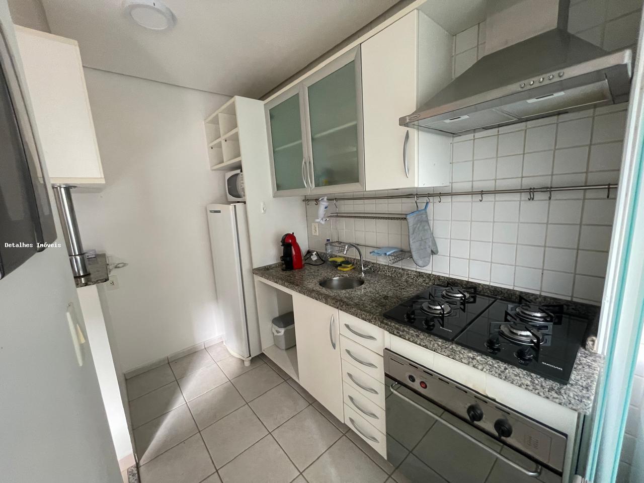 Apartamento à venda com 1 quarto, 50m² - Foto 6