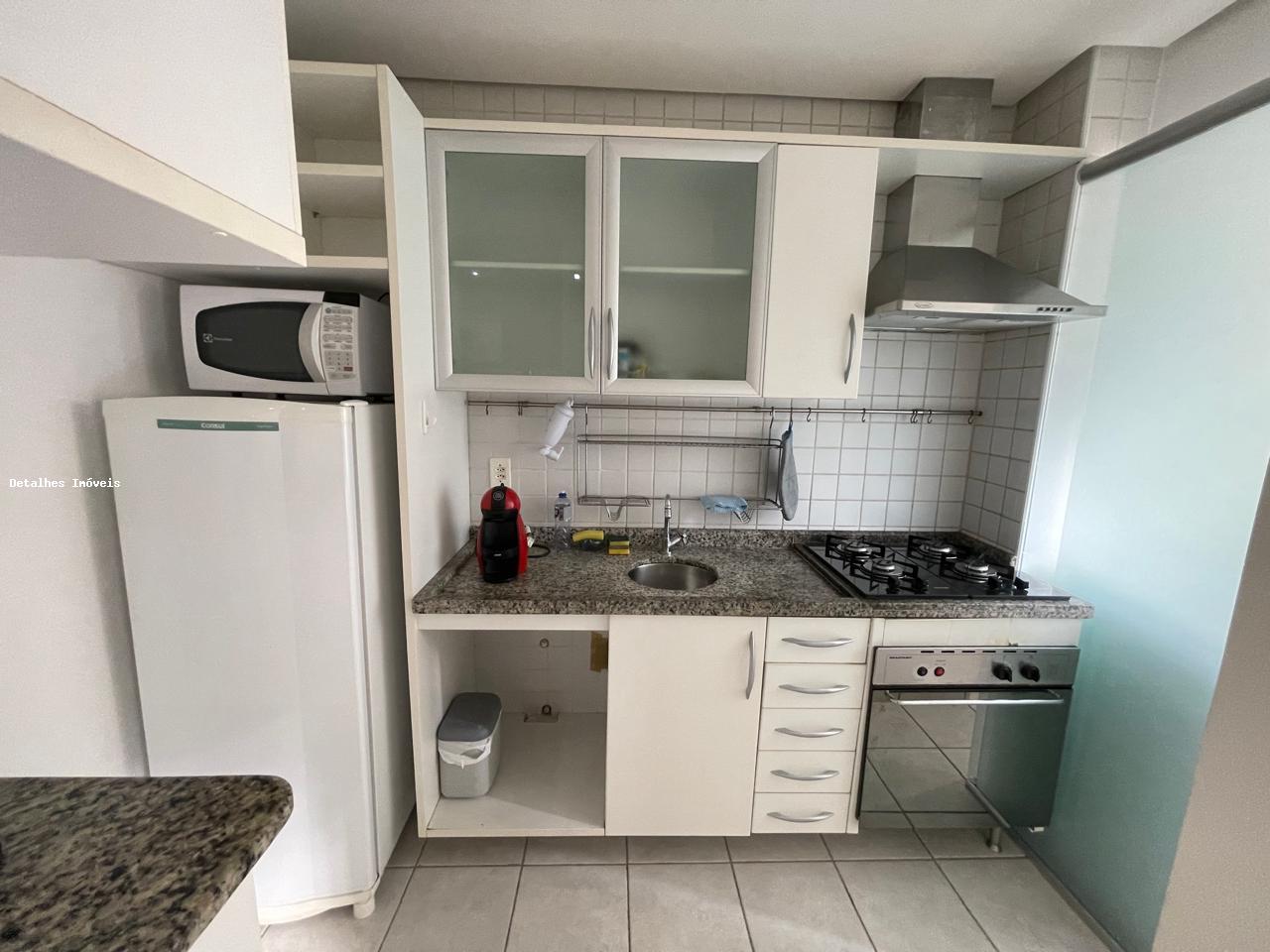 Apartamento à venda com 1 quarto, 50m² - Foto 5