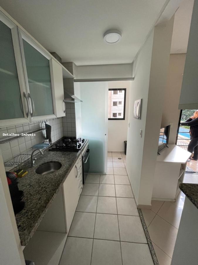 Apartamento à venda com 1 quarto, 50m² - Foto 9