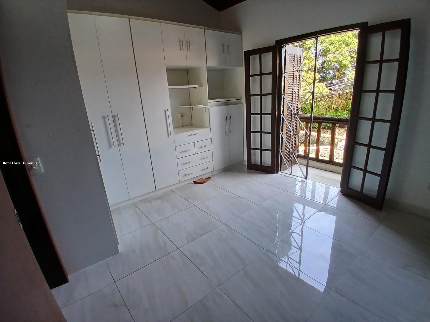 Casa para alugar com 2 quartos, 163m² - Foto 9